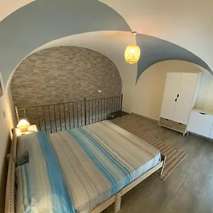 Nuovissimo Indipendente Al Centro !! , Catania Italia