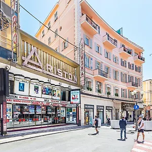 Gaudio Flat Near Ariston Theater By Wonderful Italy Sanremo