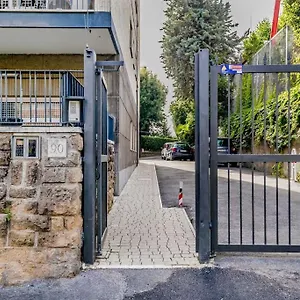 Luxury Front Of Cavalieri Hilton , Roma Italia